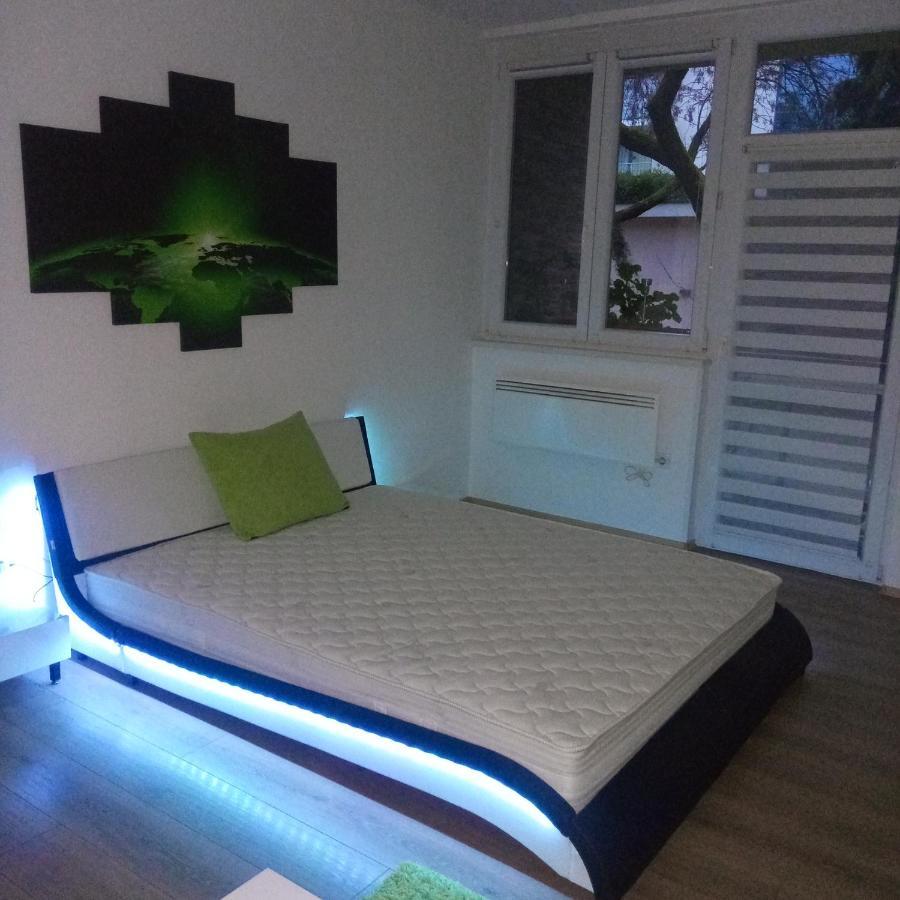 M&D Apartmanház Eger Exterior foto